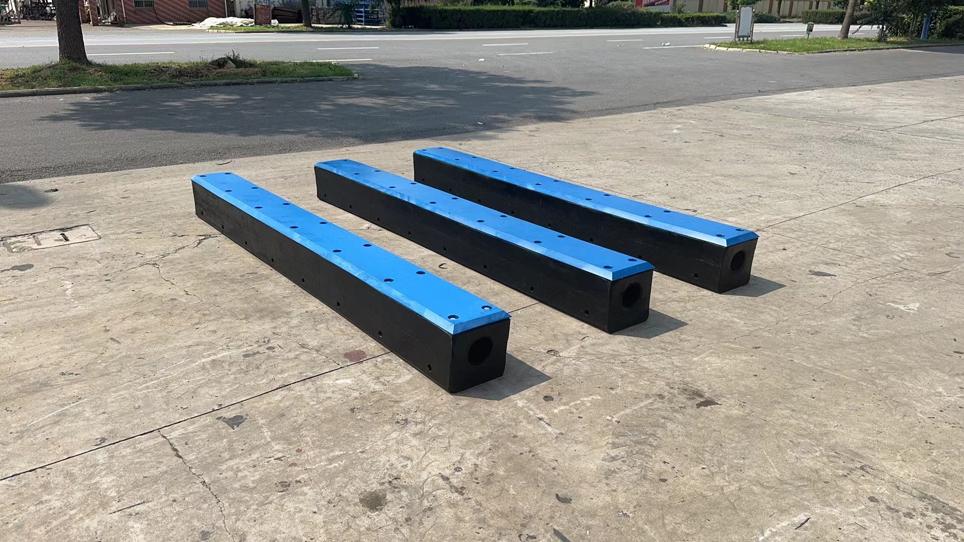 方型橡胶护舷